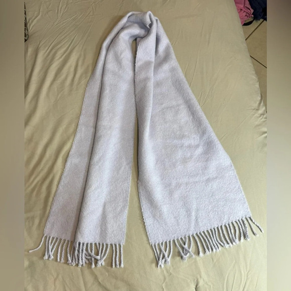 Peruvian 100% Baby Alpaca Light Purple Scraf With Fringe - Picture 6 of 6